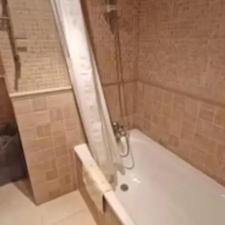 Frente A La Playa.solo Cruzar La Calle *