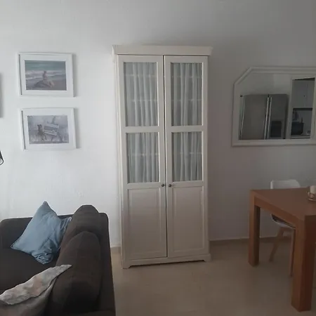 Apartmán Frente A La Playa.solo Cruzar La Calle Estepona