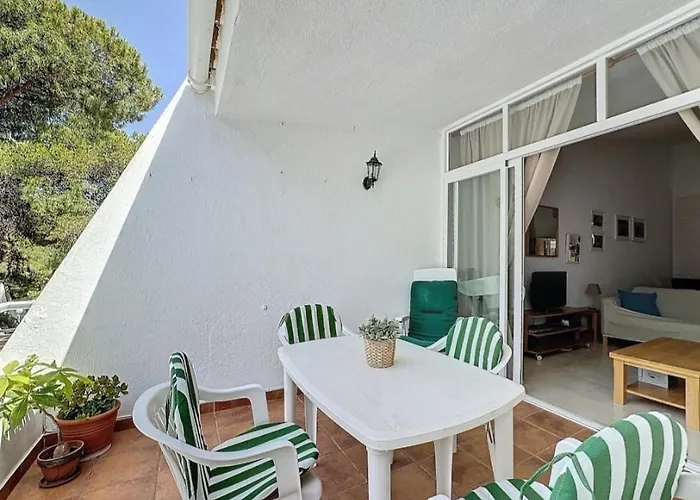 Frente A La Playa.solo Cruzar La Calle *